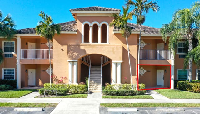 8320 Mulligan Circle 2112, Port St. Lucie, FL 34986