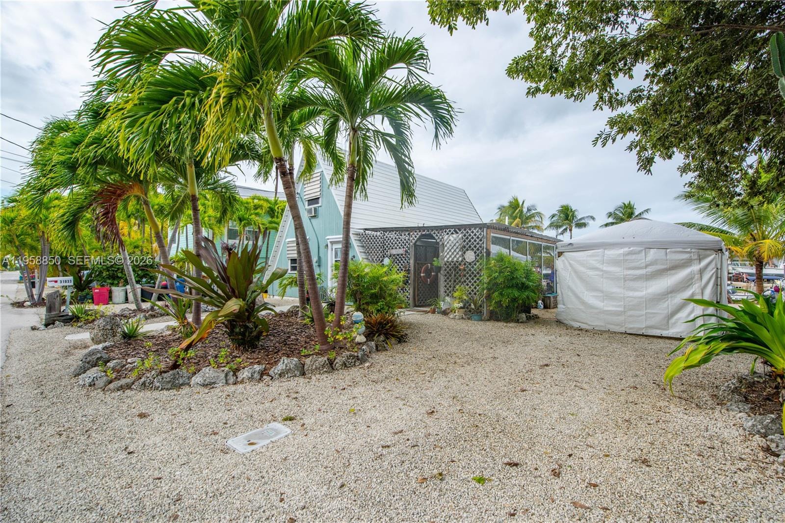 31033 Hibiscus Drive, Big Pine Key, FL 33043 photo 29