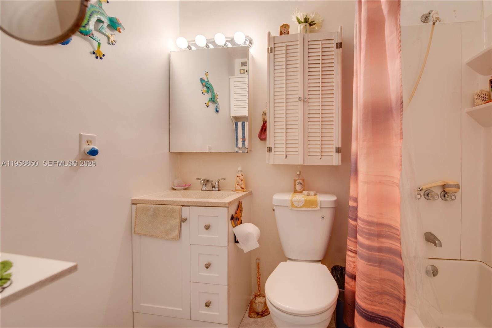 31033 Hibiscus Drive — photo 10
