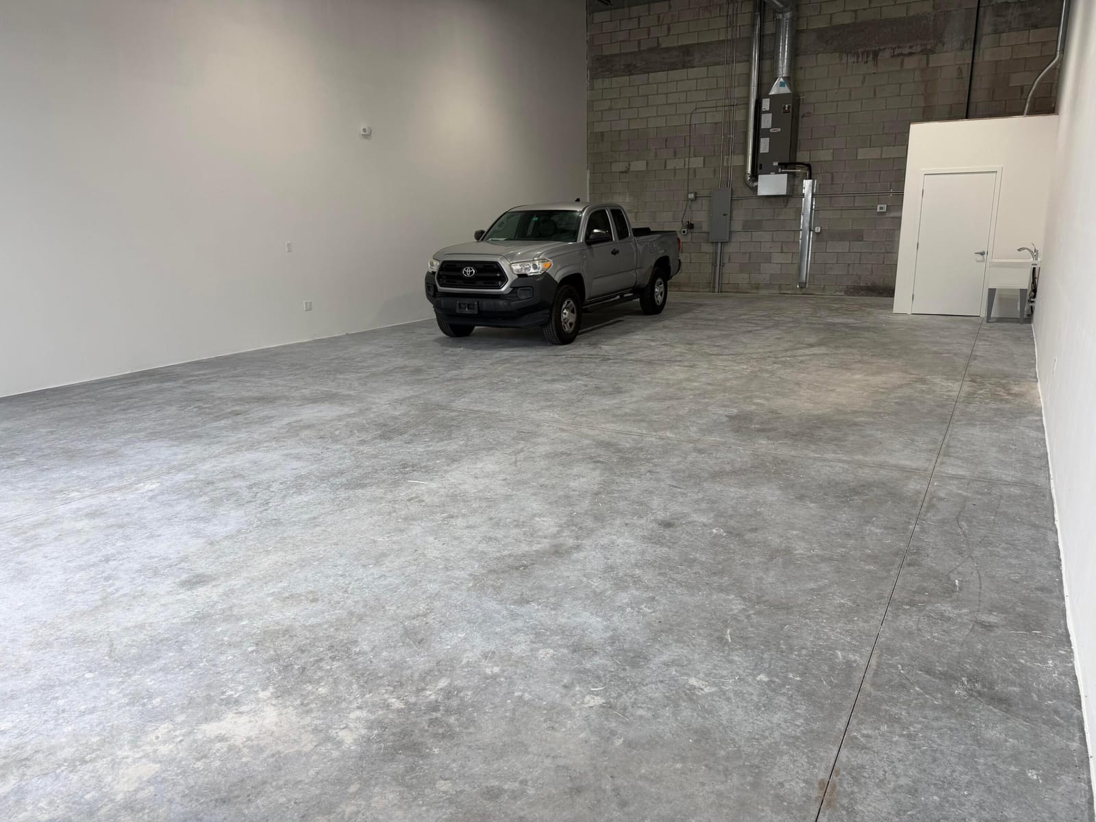7040 SE Federal Highway 63 — photo 4