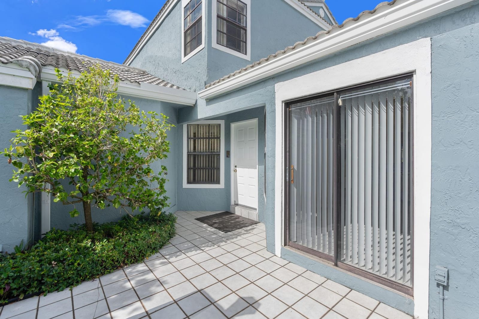 8371 Waterford Circle 8371, Tamarac, FL 33321 photo 13