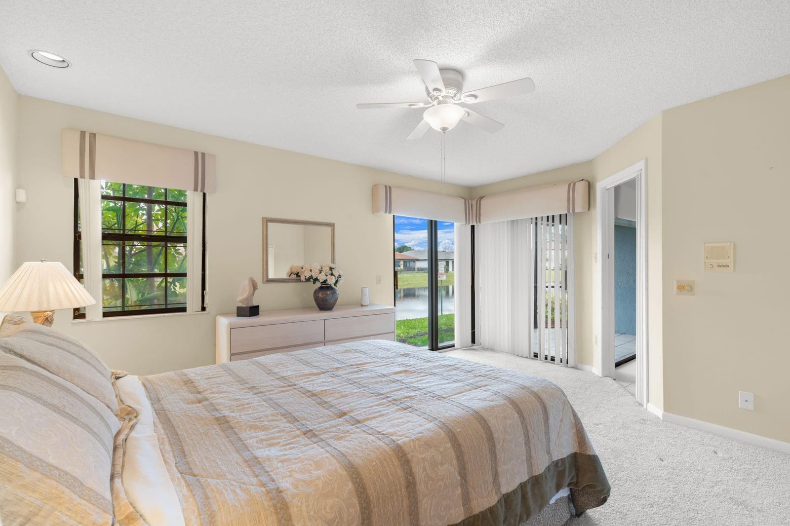 8371 Waterford Circle 8371, Tamarac, FL 33321 photo 29