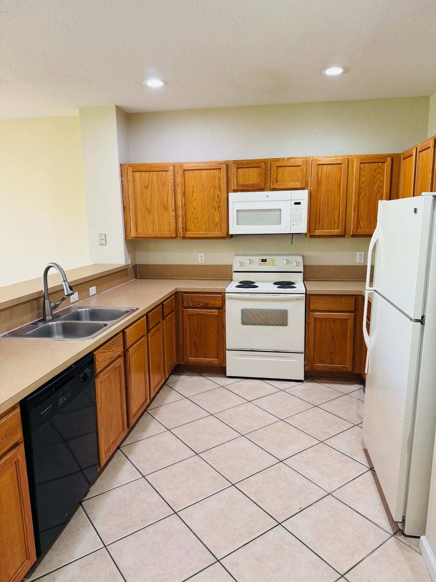 3033 N Evergreen Circle — photo 4