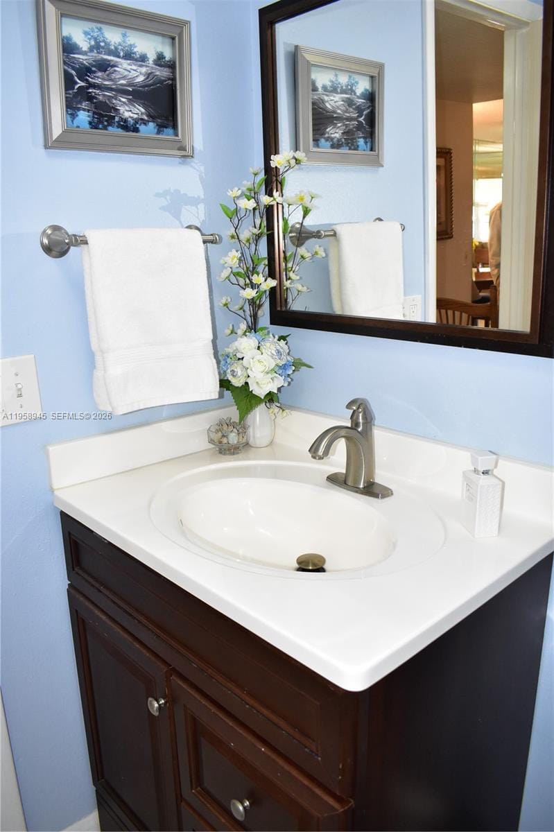 9801 Sunrise Lakes Boulevard 301, Sunrise, FL 33322 photo 21