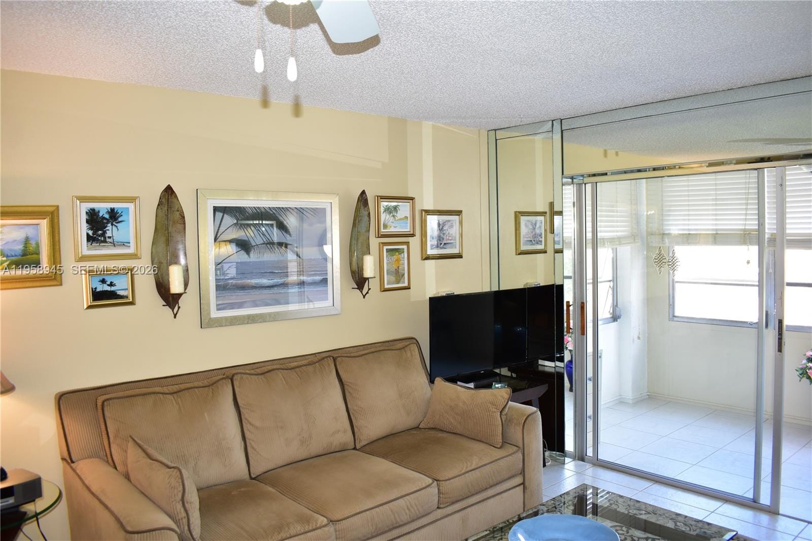 9801 Sunrise Lakes Boulevard 301 — photo 4