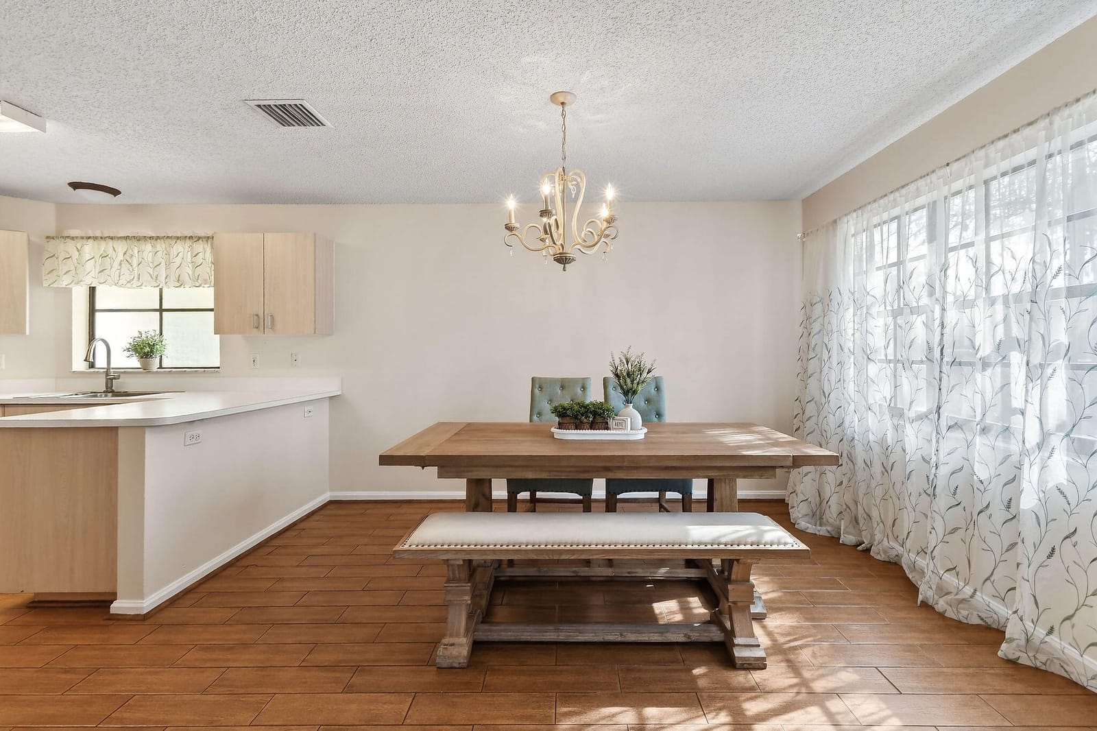 111 Weybridge Circle C — photo 4