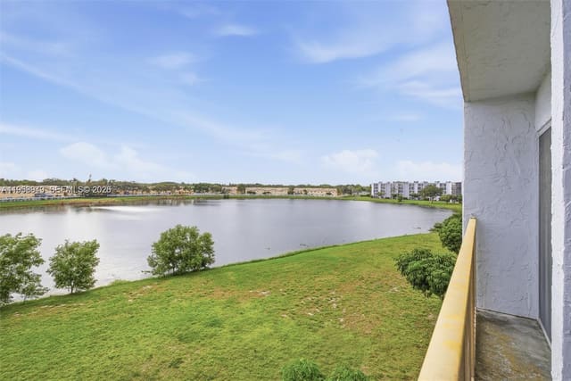 8560 N Sherman Circle 401, sold in Lakeshore At University P, Miramar, FL