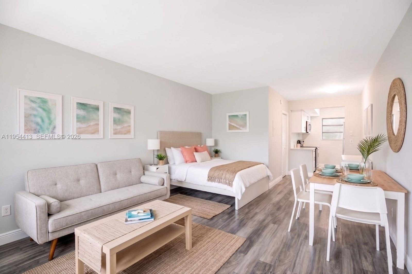 7725 Carlyle Avenue 10, Miami Beach, FL 33141, Miami Beach
