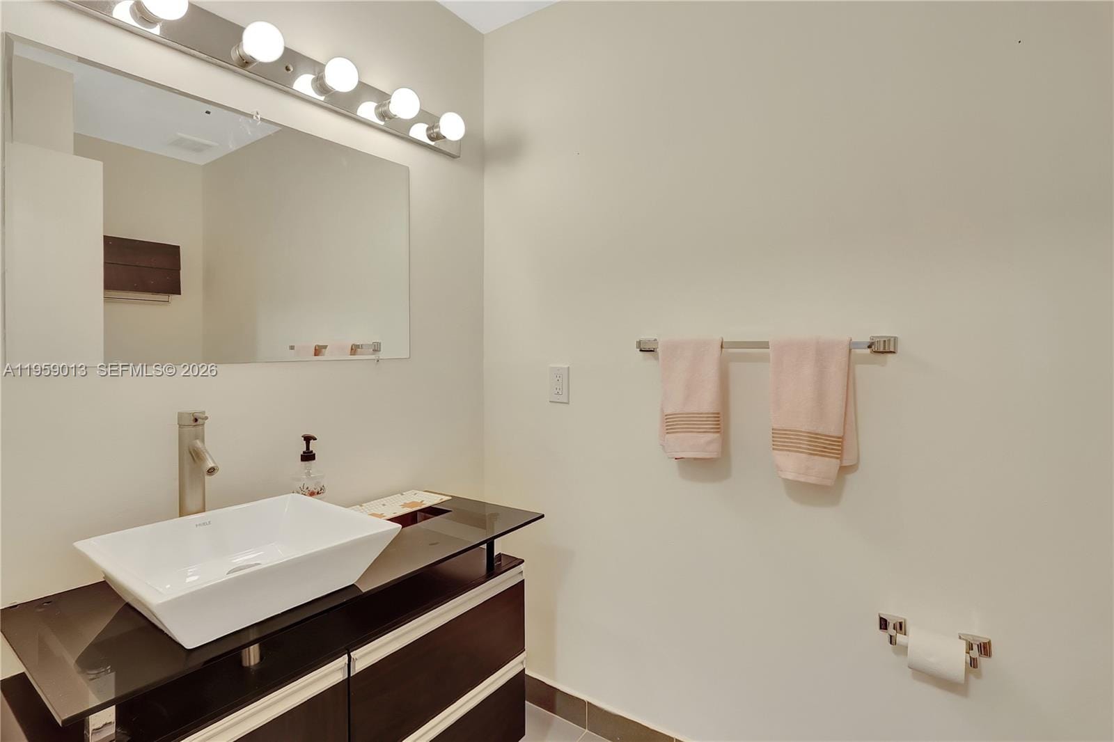 9845 Costa Del Sol Boulevard B-103 — photo 11
