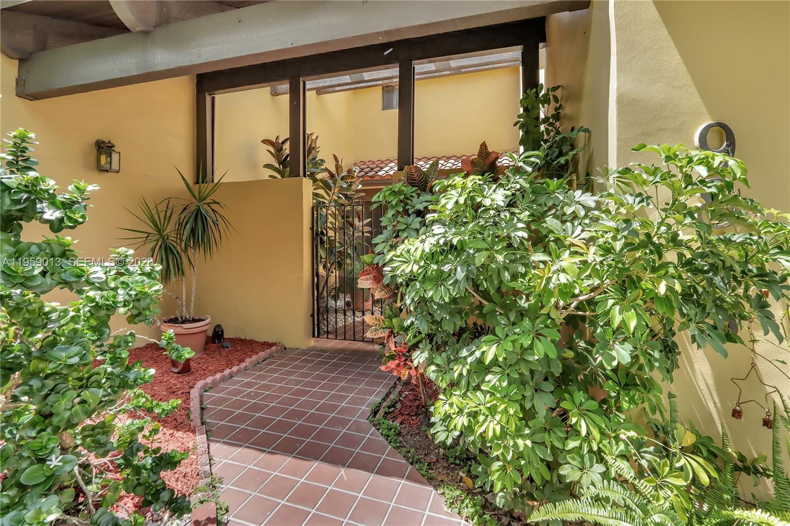 9845 Costa Del Sol Boulevard B-103, Doral, FL 33178 photo 14