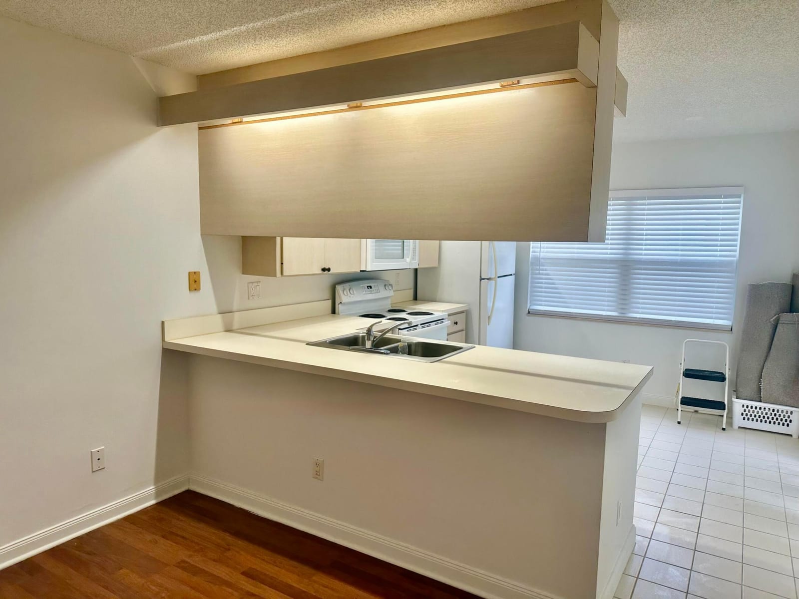 50 Essex Court D, Royal Palm Beach, FL 33411 photo 5