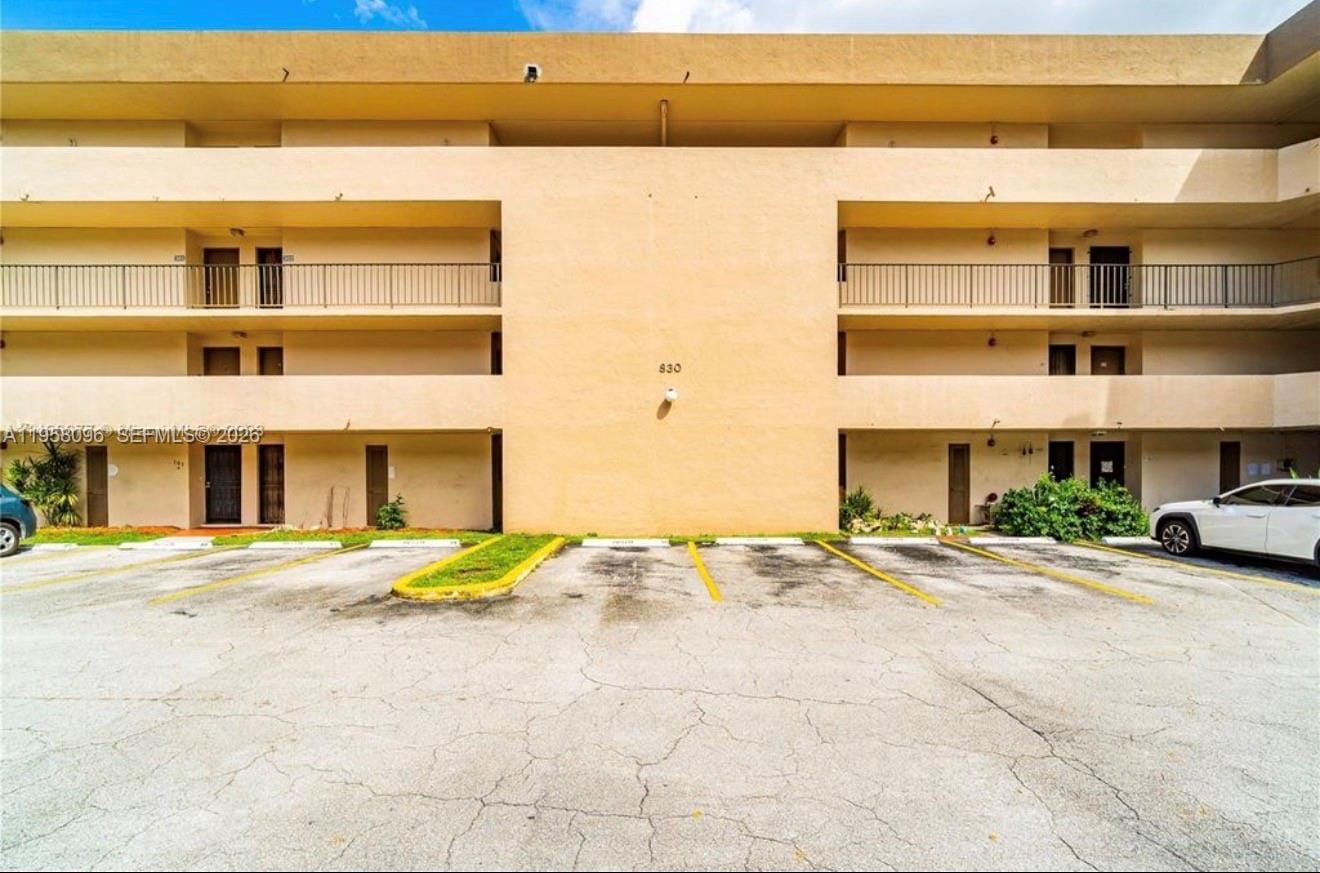 830 NW 87t Avenue 303, Miami, FL 33172 photo 17