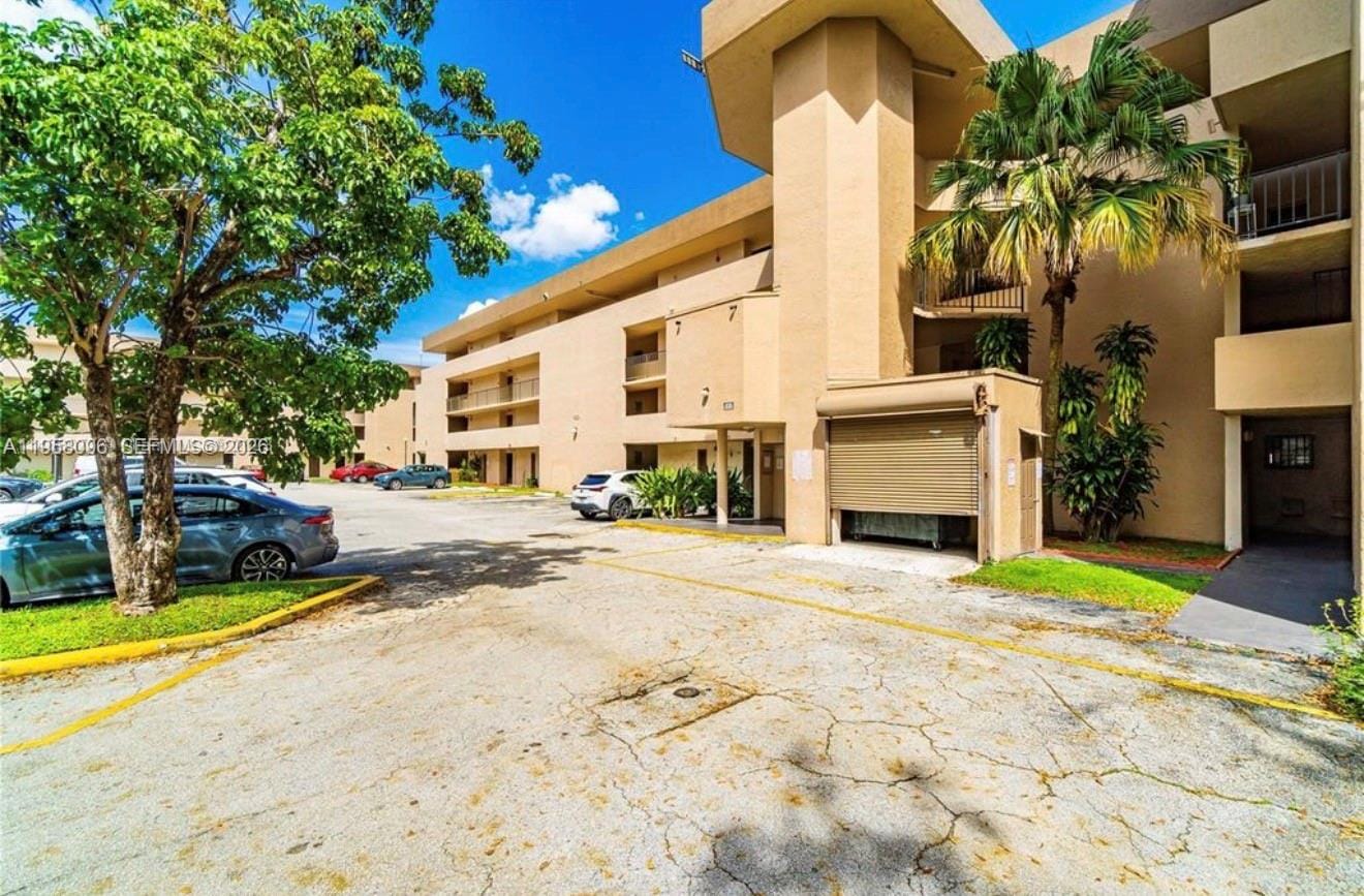 830 NW 87t Avenue 303, Miami, FL 33172 photo 18