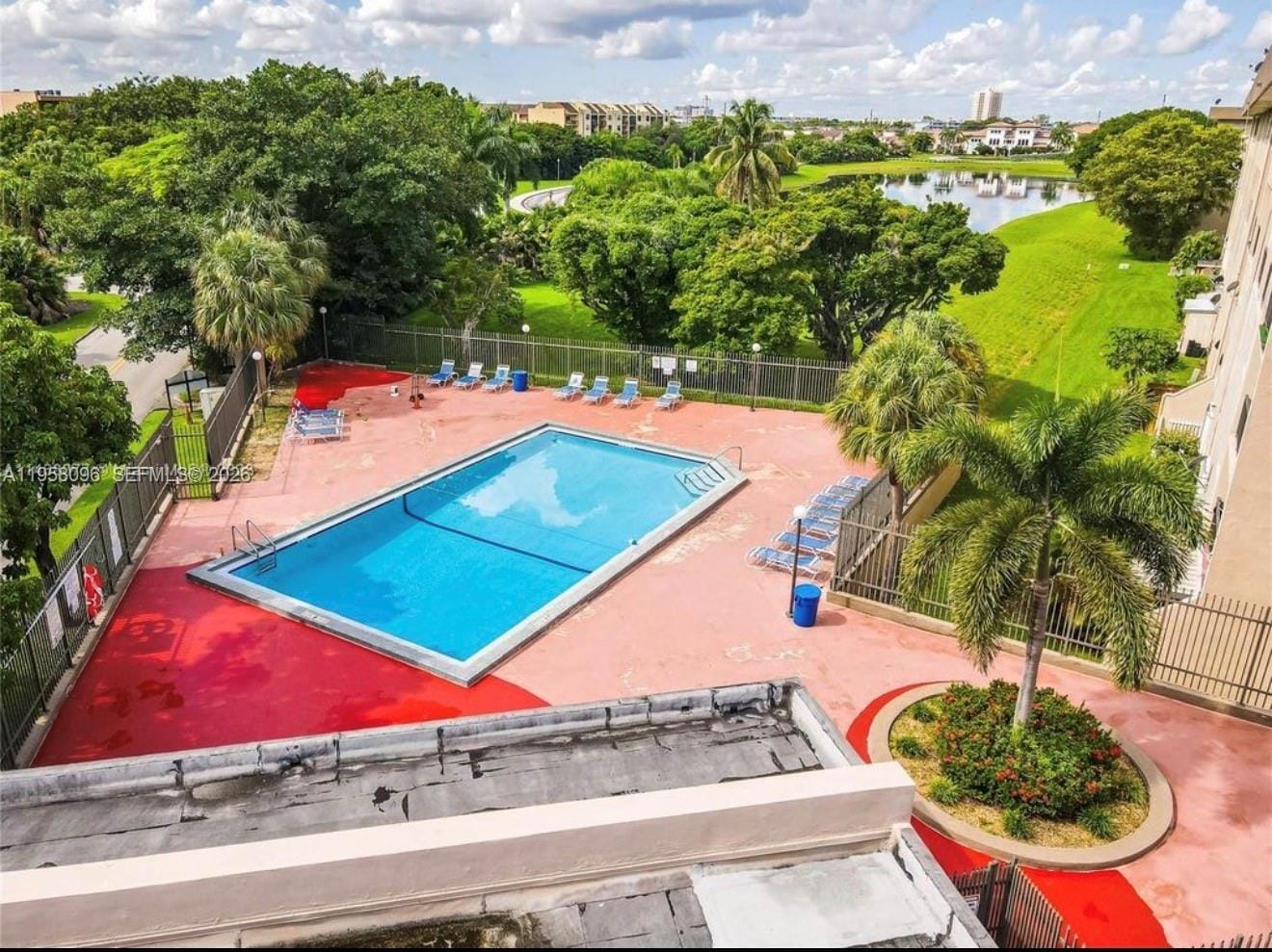 830 NW 87t Avenue 303, Miami, FL 33172 photo 22