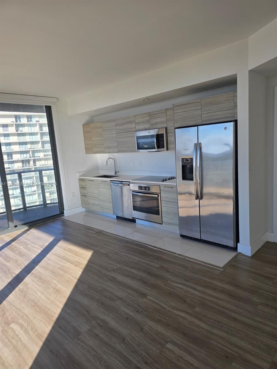 121 NE 34th Street 2816, Miami, FL 33137 photo 11