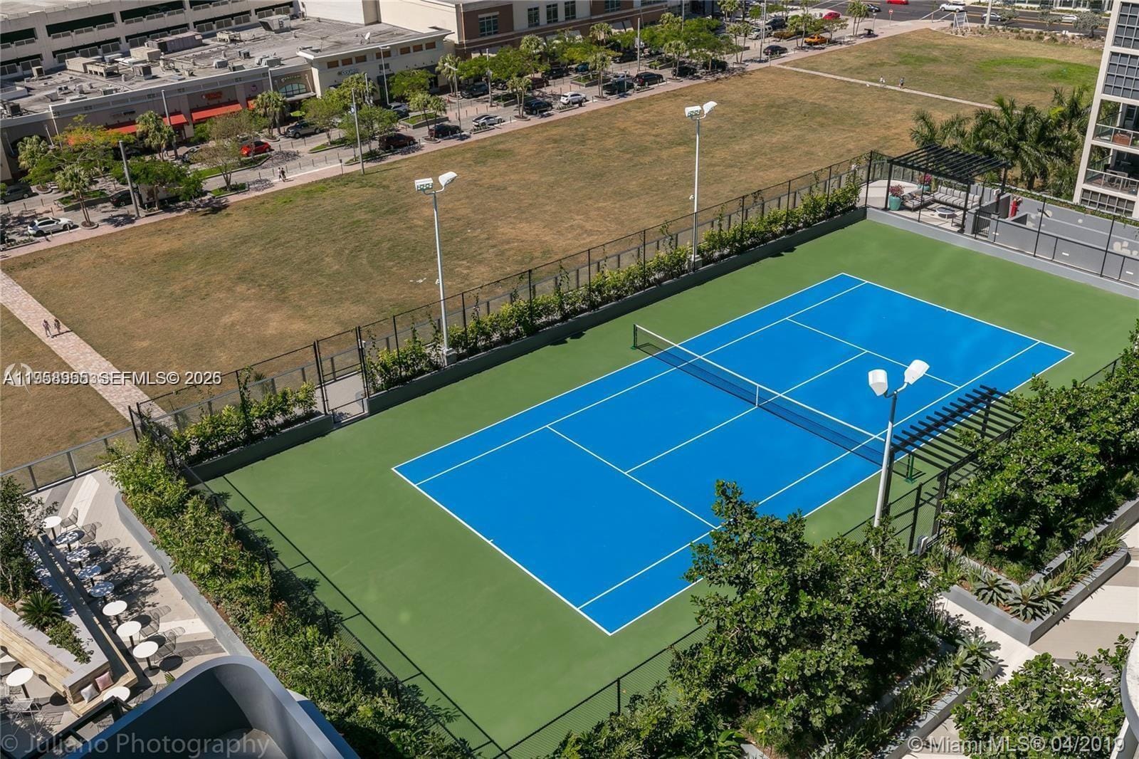 121 NE 34th Street 2816, Miami, FL 33137 photo 3