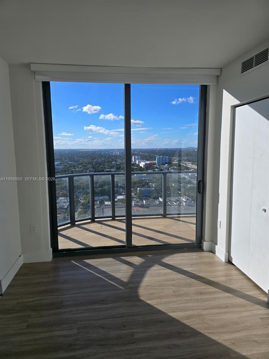 121 NE 34th Street 2816, Miami, FL 33137 photo 21