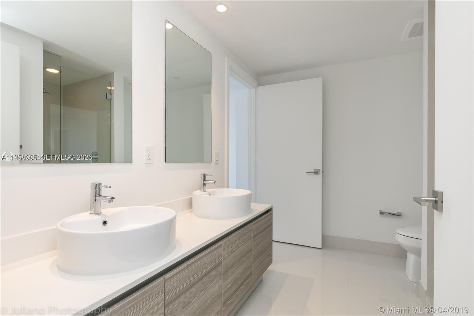 121 NE 34th Street 2816, Miami, FL 33137 photo 27