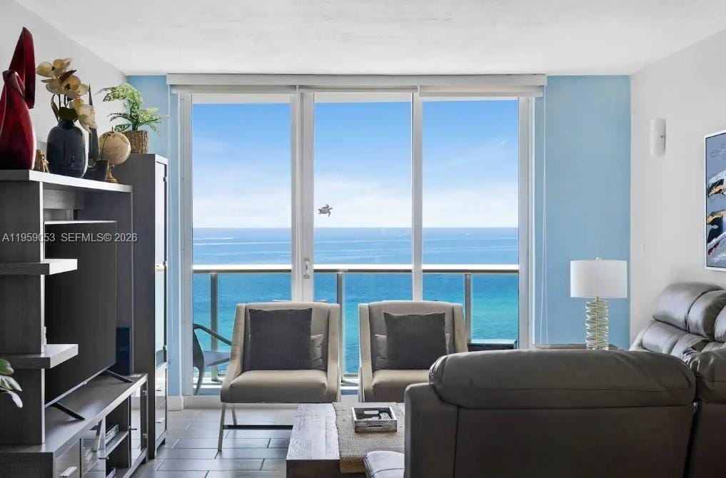 3801 S Ocean Drive 11N — photo 1