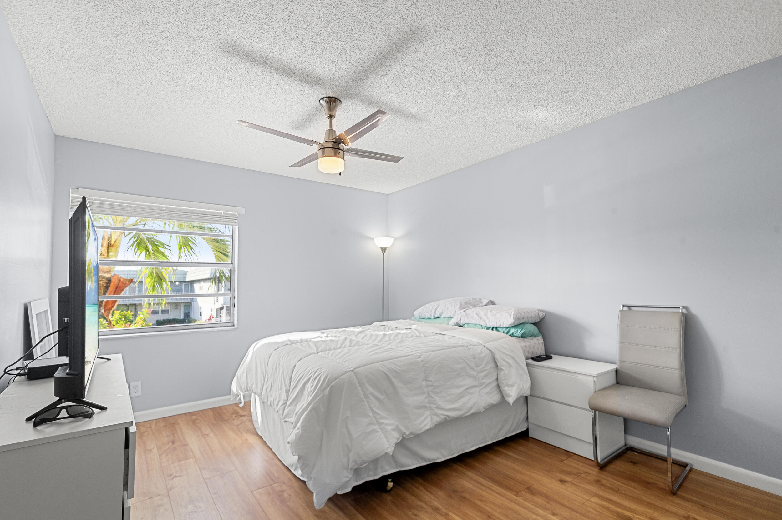605 Flanders M, Delray Beach, FL 33484 photo 14