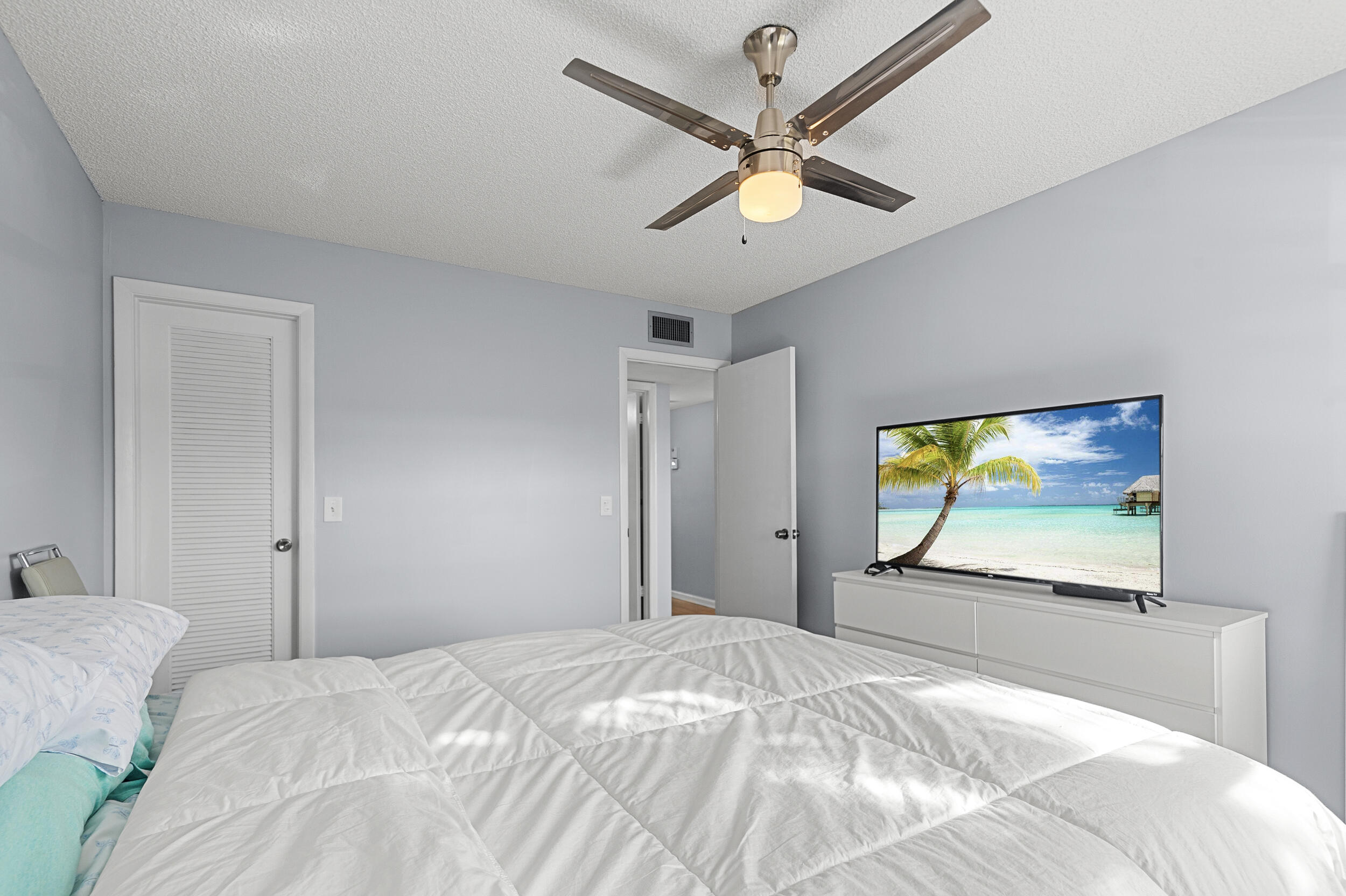 605 Flanders M, Delray Beach, FL 33484 photo 18