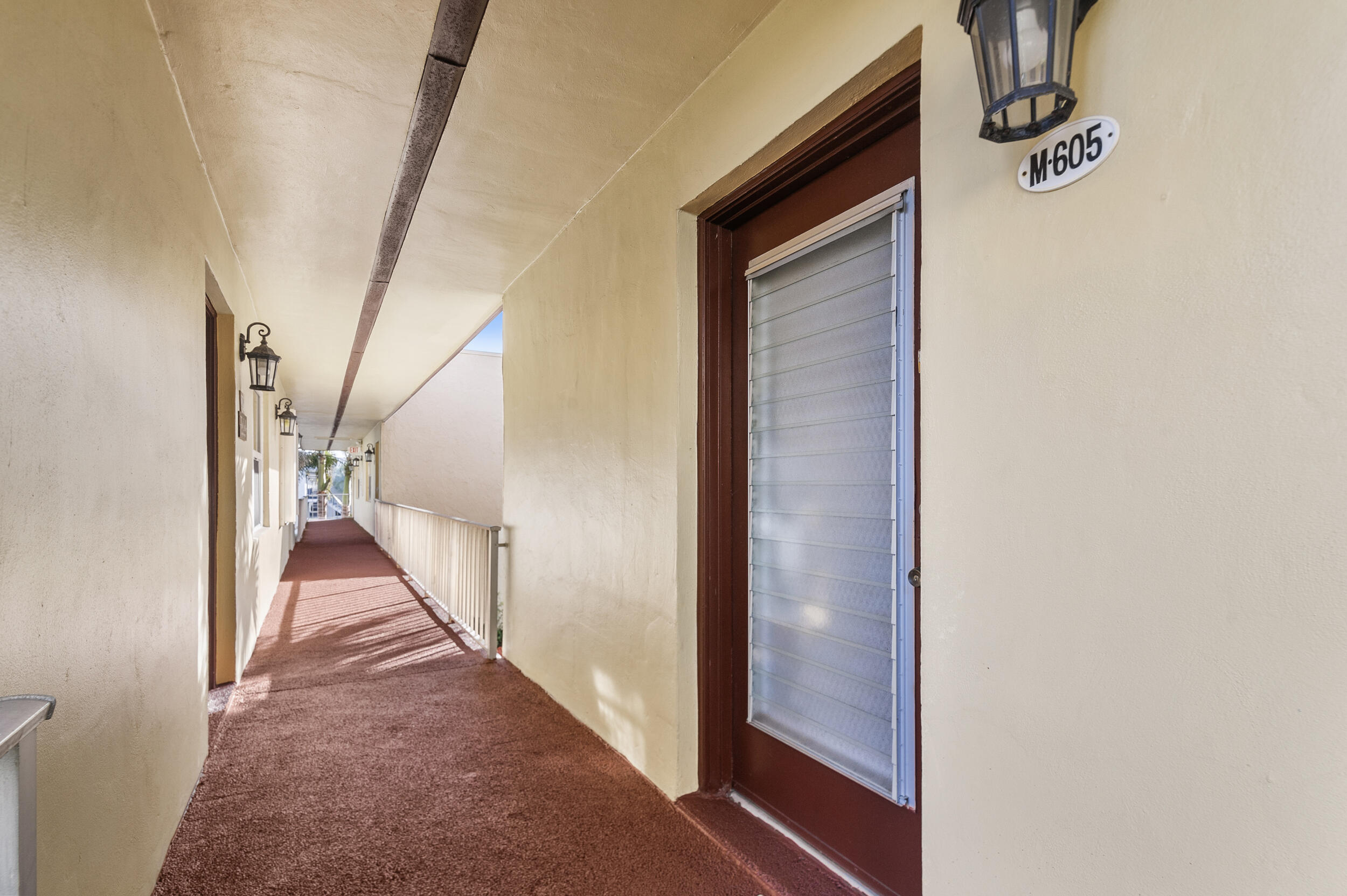 605 Flanders M, Delray Beach, FL 33484 photo 22