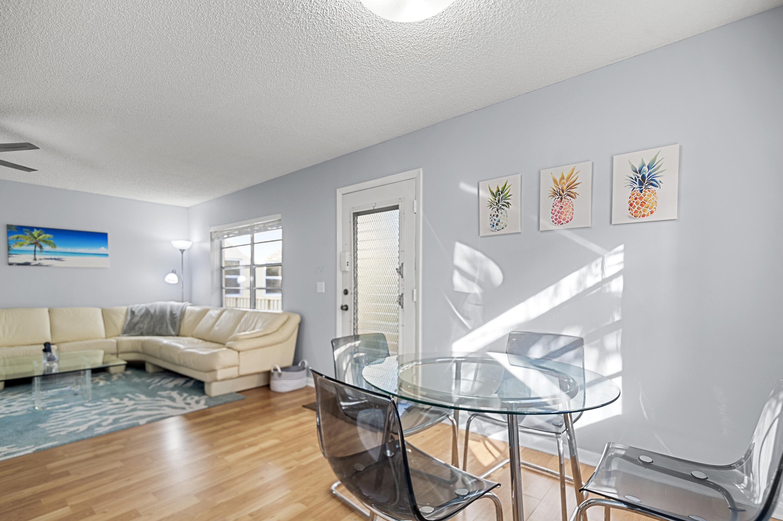 605 Flanders M — photo 8