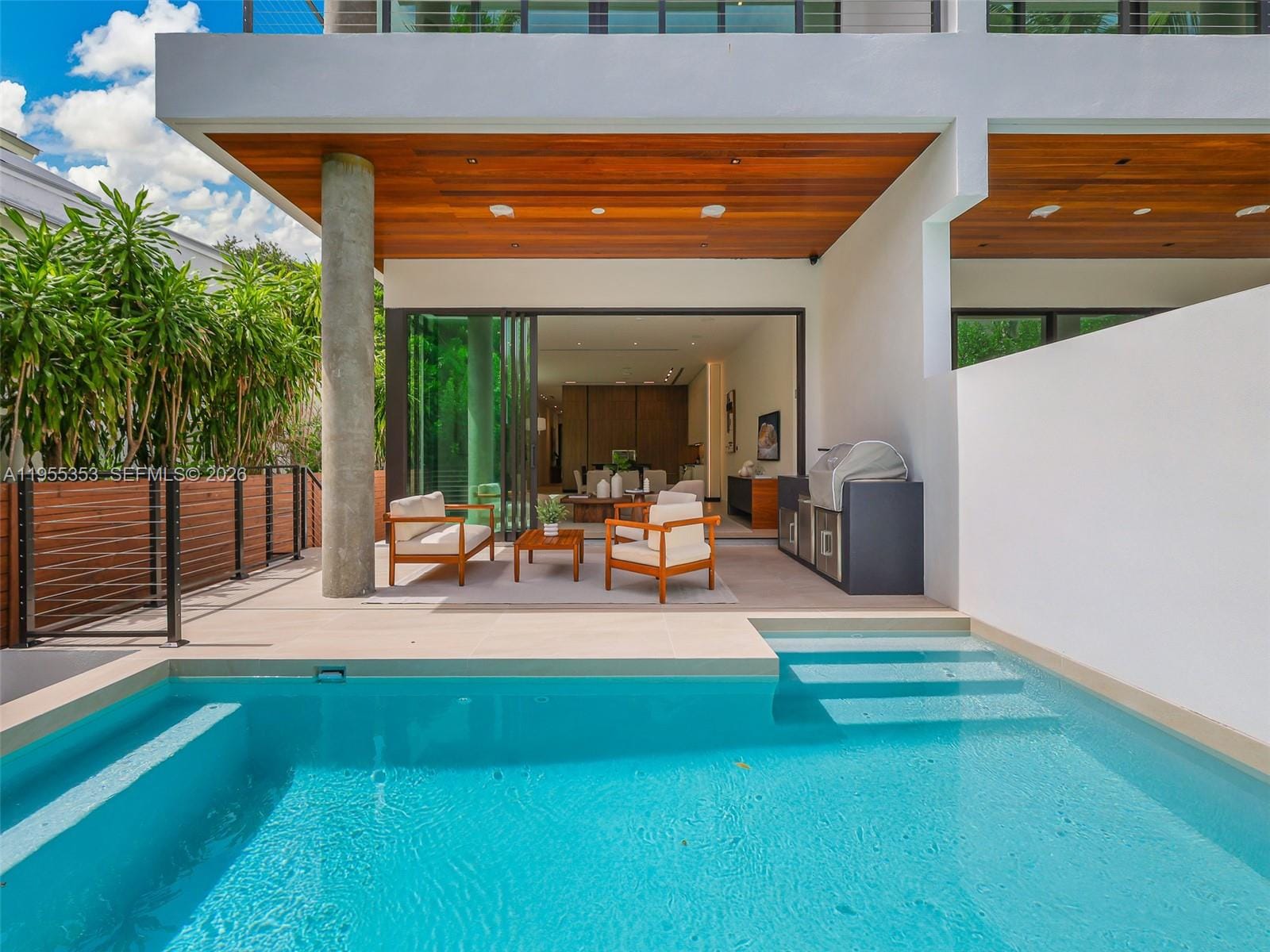 2822 Coconut 2822, Miami, FL 33133 photo 18