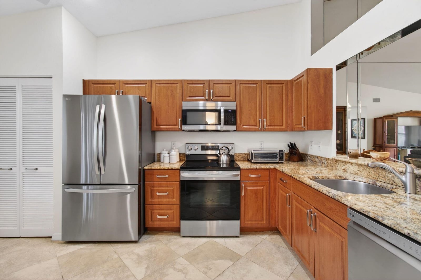 5876 Regal Glen Drive 203, Boynton Beach, FL 33437 photo 25