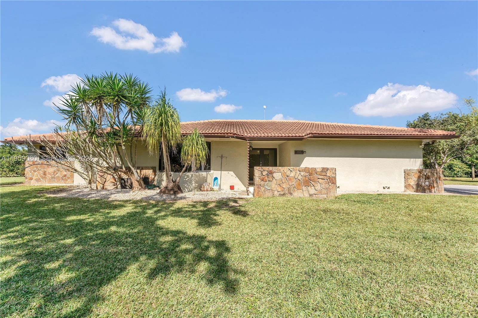 19225 SW 186th Street, Miami, FL 33187 photo 2