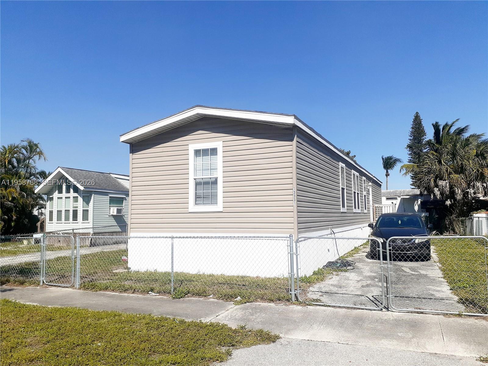 13331 SW 7th Place, Davie, FL 33325, Davie