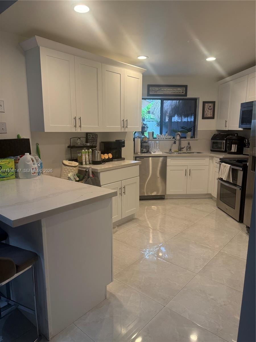 11021 SW 13th Street, Pembroke Pines, FL 33025 photo 2