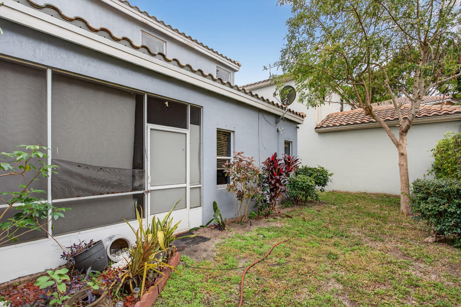 3847 NW 62nd Street — photo 8