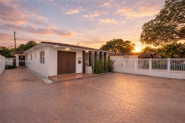 3210 SW 24th Terrace, sold in Silver Bluff Homesites, Miami, FL