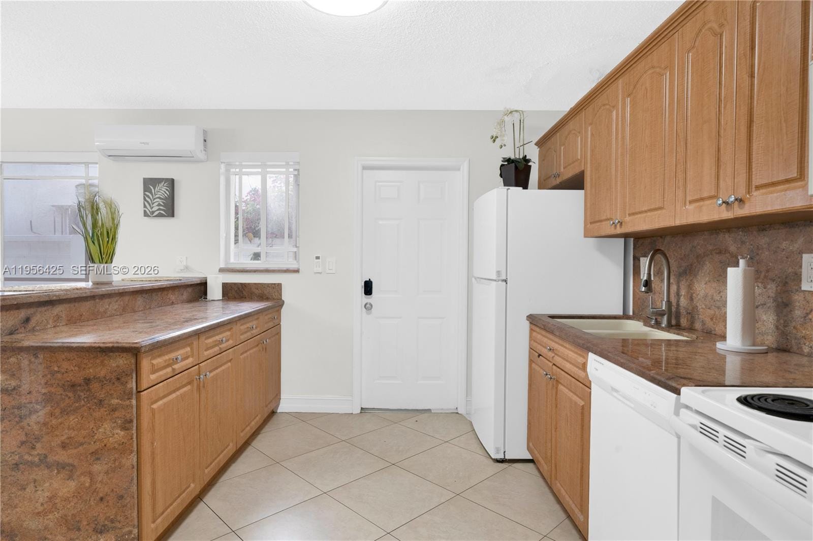 3210 SW 24th Terrace, Miami, FL 33145 photo 21