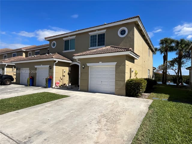 231 SW 120th Avenue, Pembroke Pines, FL 33025