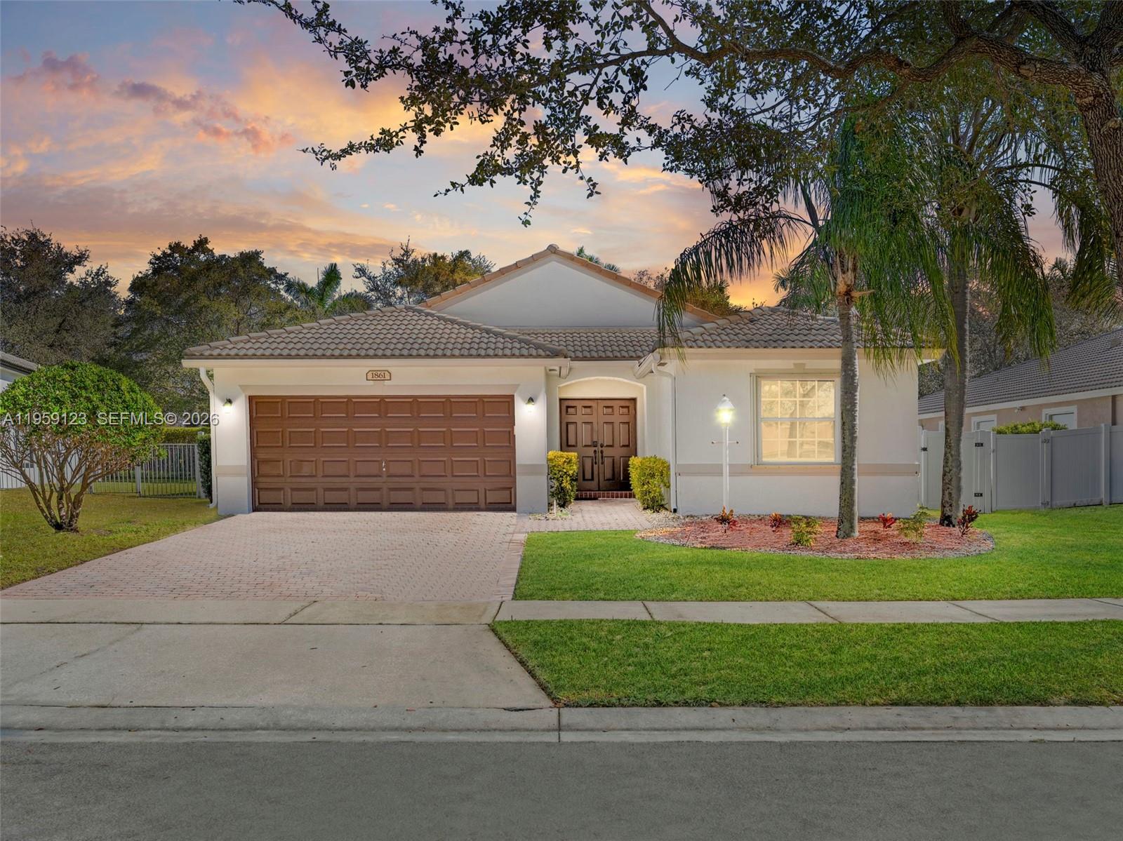 1861 NW 142nd Terrace, Pembroke Pines, FL 33028, Pembroke Pines