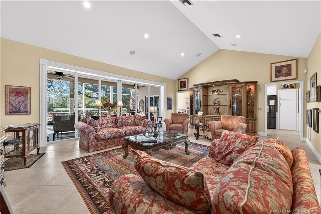 1549 NW Sweet Bay Circle — photo 5