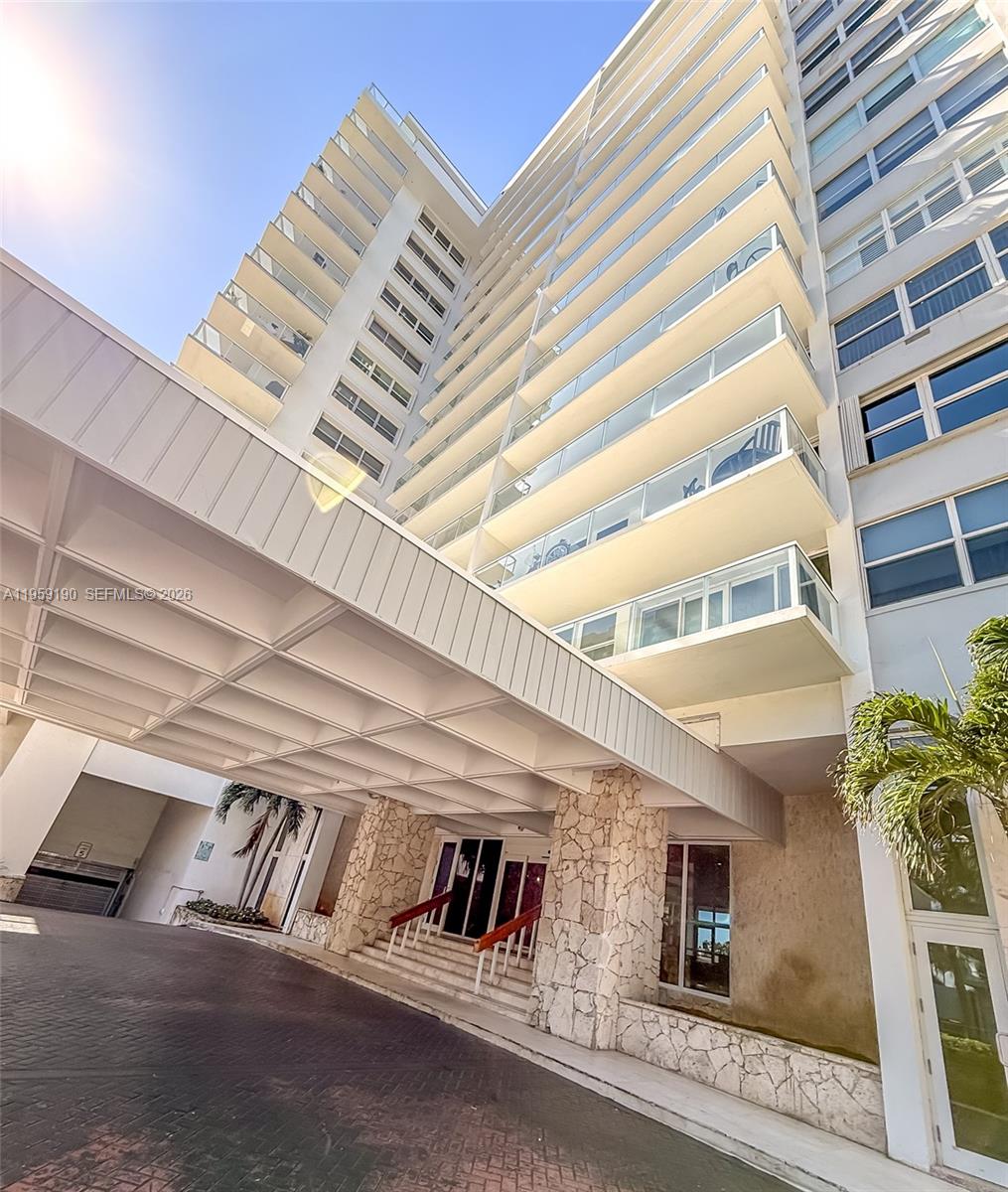 5750 Collins Avenue 6J, Miami Beach, FL 33140, Miami Beach