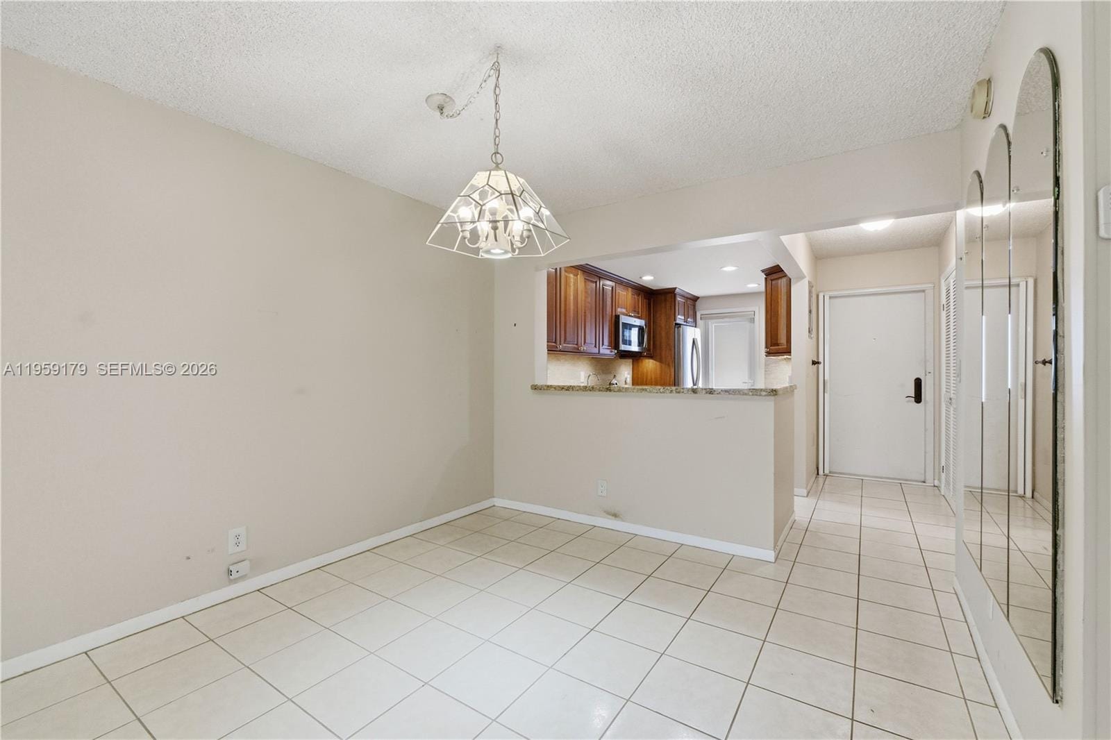 2350 NE 14th St Causeway 507 — photo 12