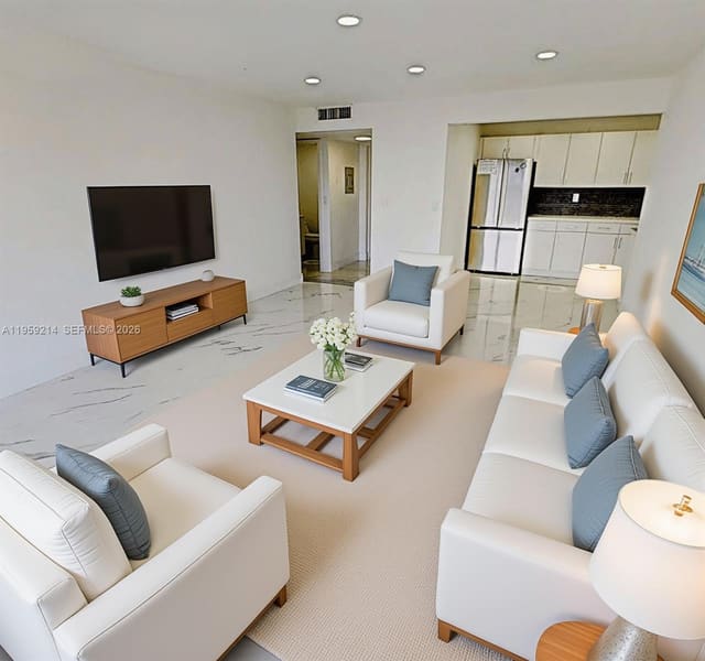 16850 S Glades Drive 4J, North Miami Beach, FL 33162