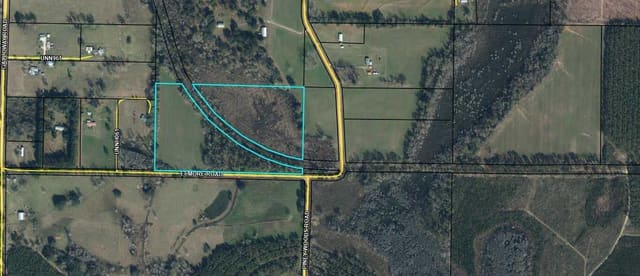 5123 Elmore Road, Marianna, FL 32446