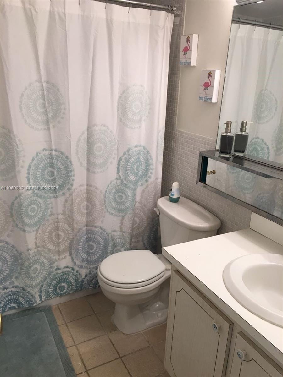 3660 NE 166th Street 611, North Miami Beach, FL 33160 photo 13