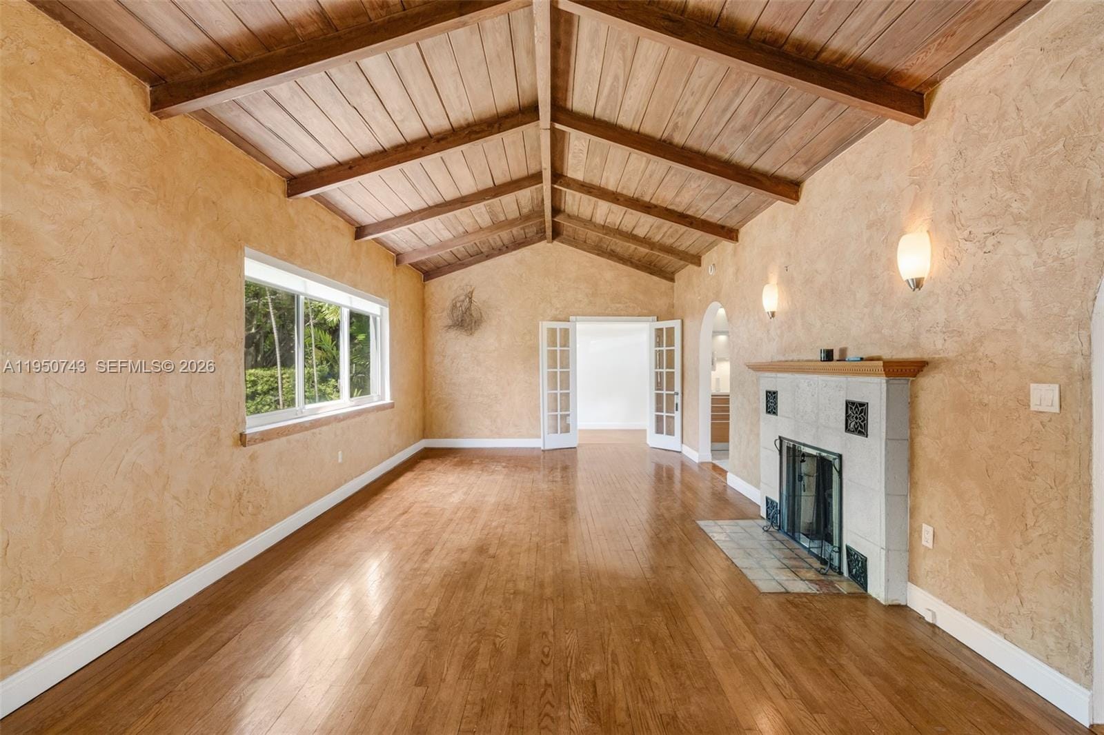 1643 Nethia Drive — photo 9