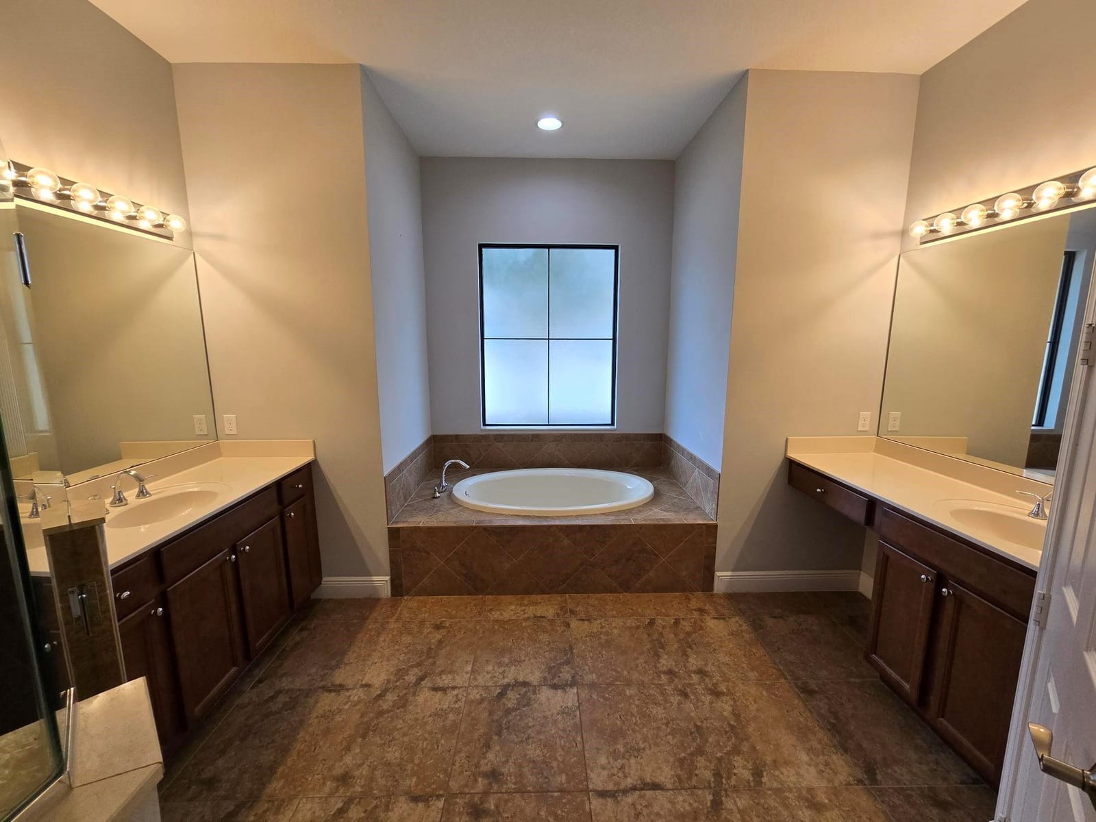 2095 NW Diamond Creek Way — photo 10