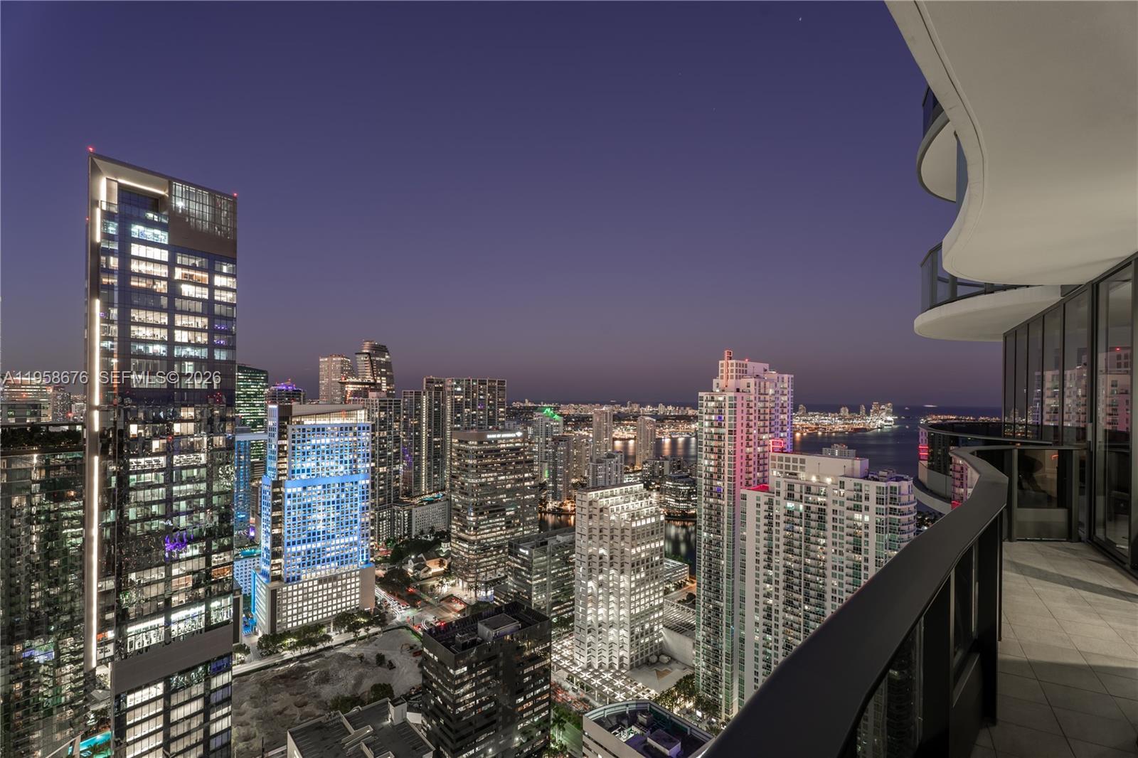 1000 Brickell Plaza PH5408 — photo 9