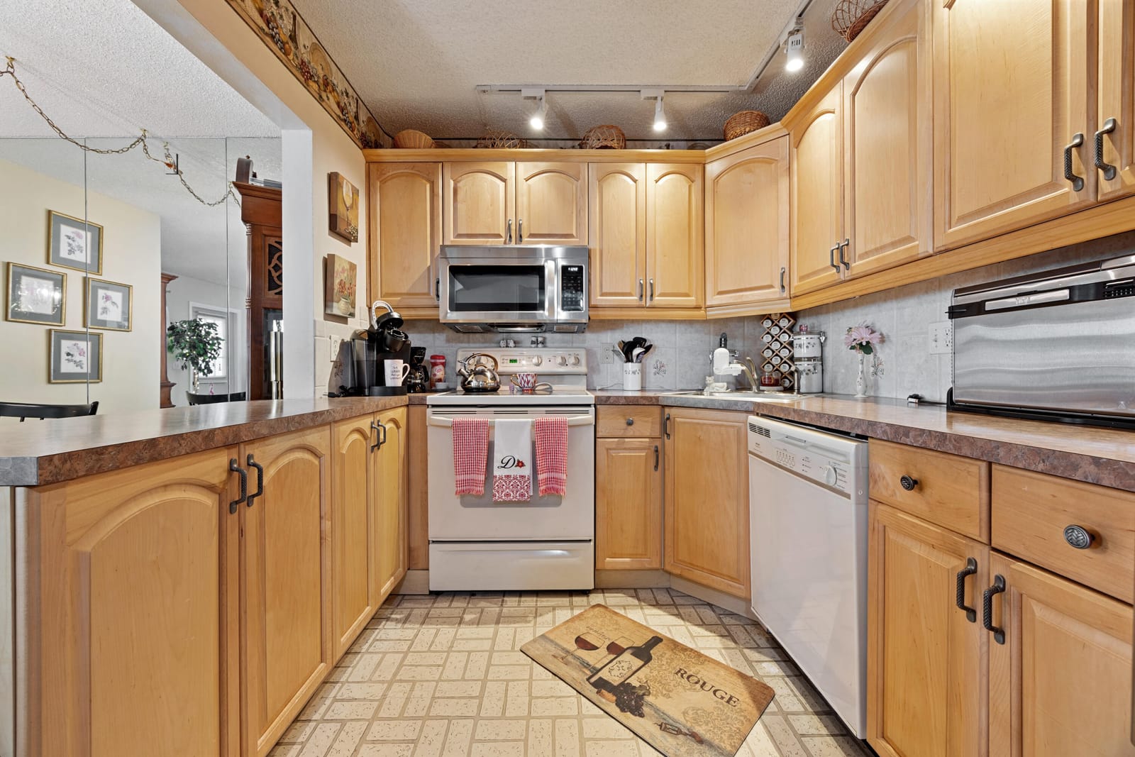 306 Pine Ridge Circle B-2, Greenacres, FL 33463 photo 8