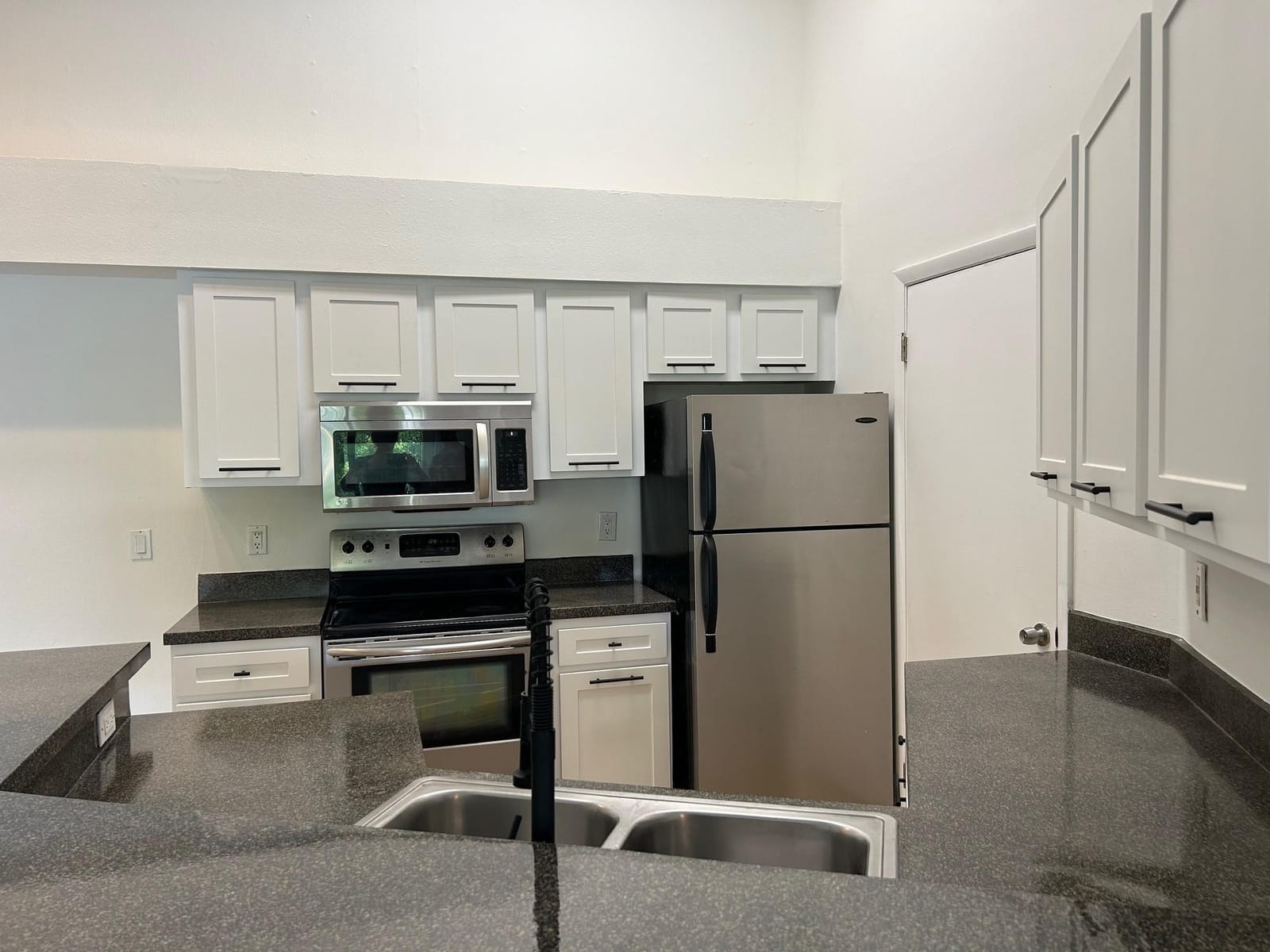 9999 Summerbreeze Drive 105, Sunrise, FL 33322 photo 14