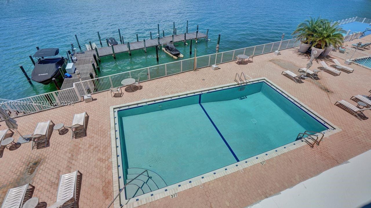 1228 West Avenue 1415, Miami Beach, FL 33139 photo 22