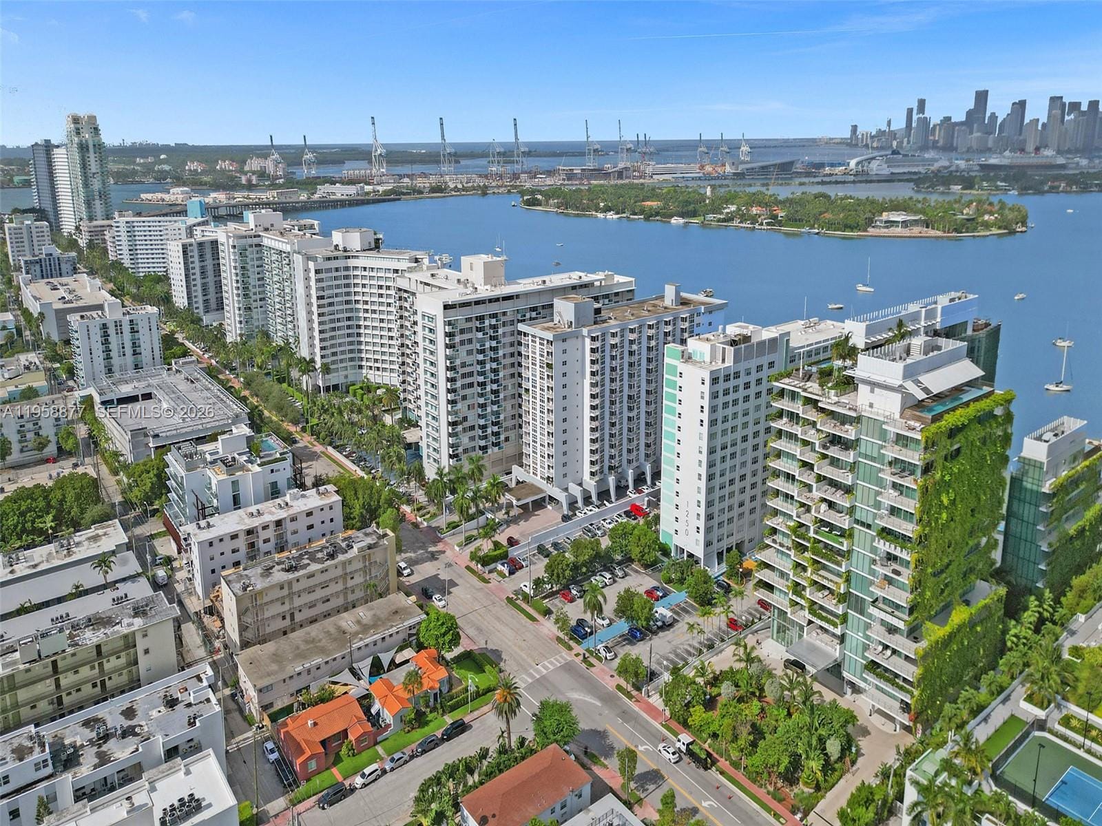 1228 West Avenue 1415, Miami Beach, FL 33139 photo 23